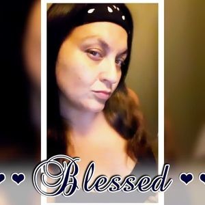 Meet your Posher, Lori leigh